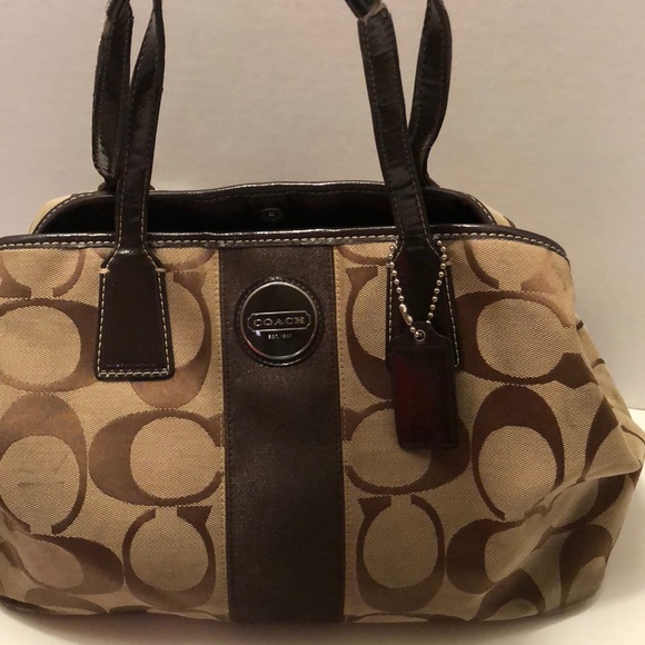 Name brand hand bags
